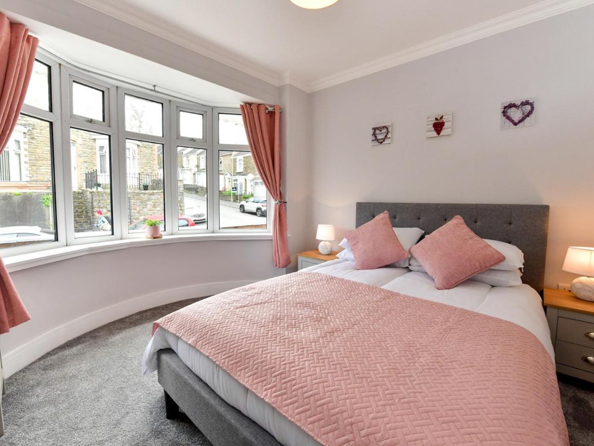 스완지 Pass The Keys Newly Refurbished Modern Bungalow - Pets Welcome 빌라 외부 사진