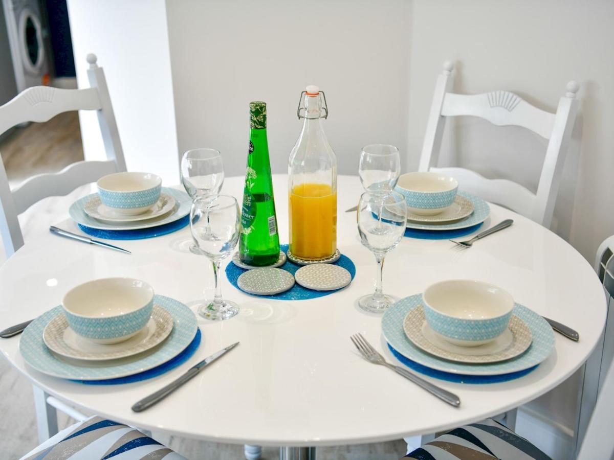 스완지 Pass The Keys Newly Refurbished Modern Bungalow - Pets Welcome 빌라 외부 사진